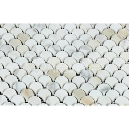 Calacatta Gold (Italian Calcutta) Marble Fan (Raindrop) Mosaic Tile, Polished - Tilefornia