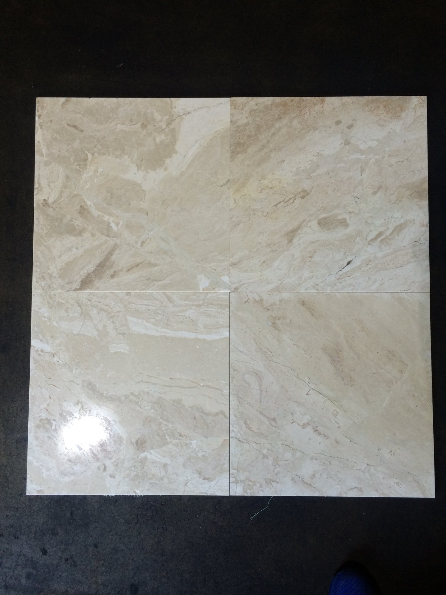 Diano Royal Marble Polished 18X18 Field Tile 1 full Create (382.5 SQ.FT. = 170 PCS) Free Shipping - Tilefornia