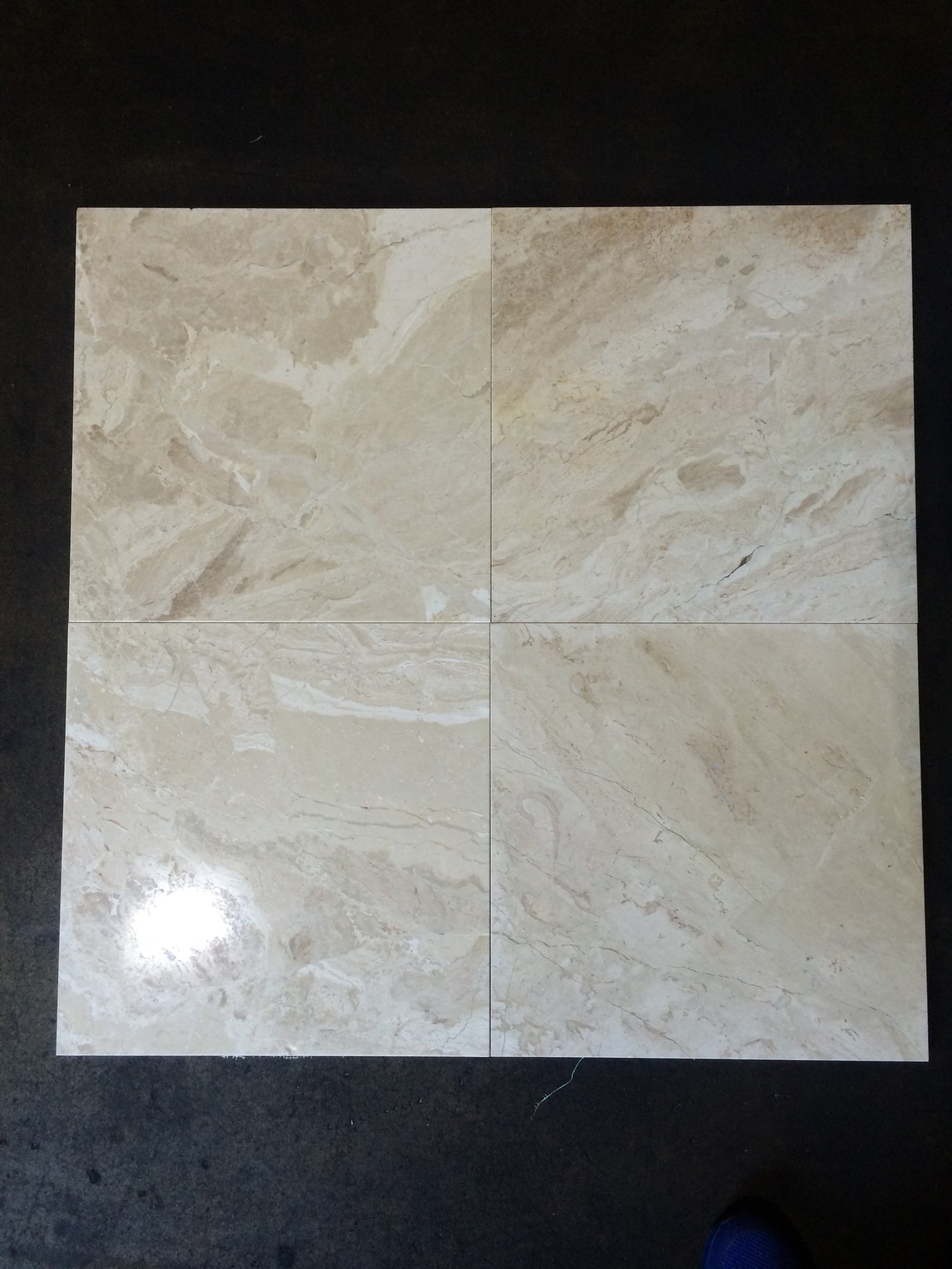 Diano Royal Marble Polished 18X18 Field Tile 1 full Create (382.5 SQ.FT. = 170 PCS) Free Shipping - Tilefornia